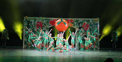 舞動(dòng)童心，創(chuàng)藝綻放——莊頭小學(xué)榮獲順德區(qū)小學(xué)生文藝匯演舞蹈創(chuàng)作一等獎(jiǎng)紀(jì)實(shí)